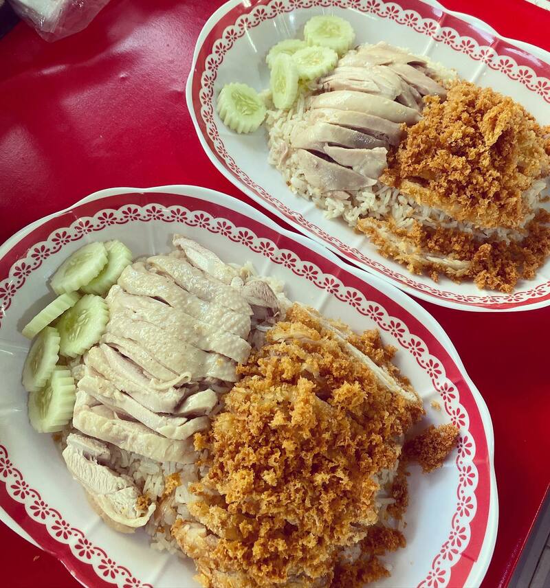 top 8+ ร้านข้าวมันไก่จานใหญ่ให้เยอะ เนื้อไก่ชิ้นโตไก่นิ่มฟินเว่อร์
