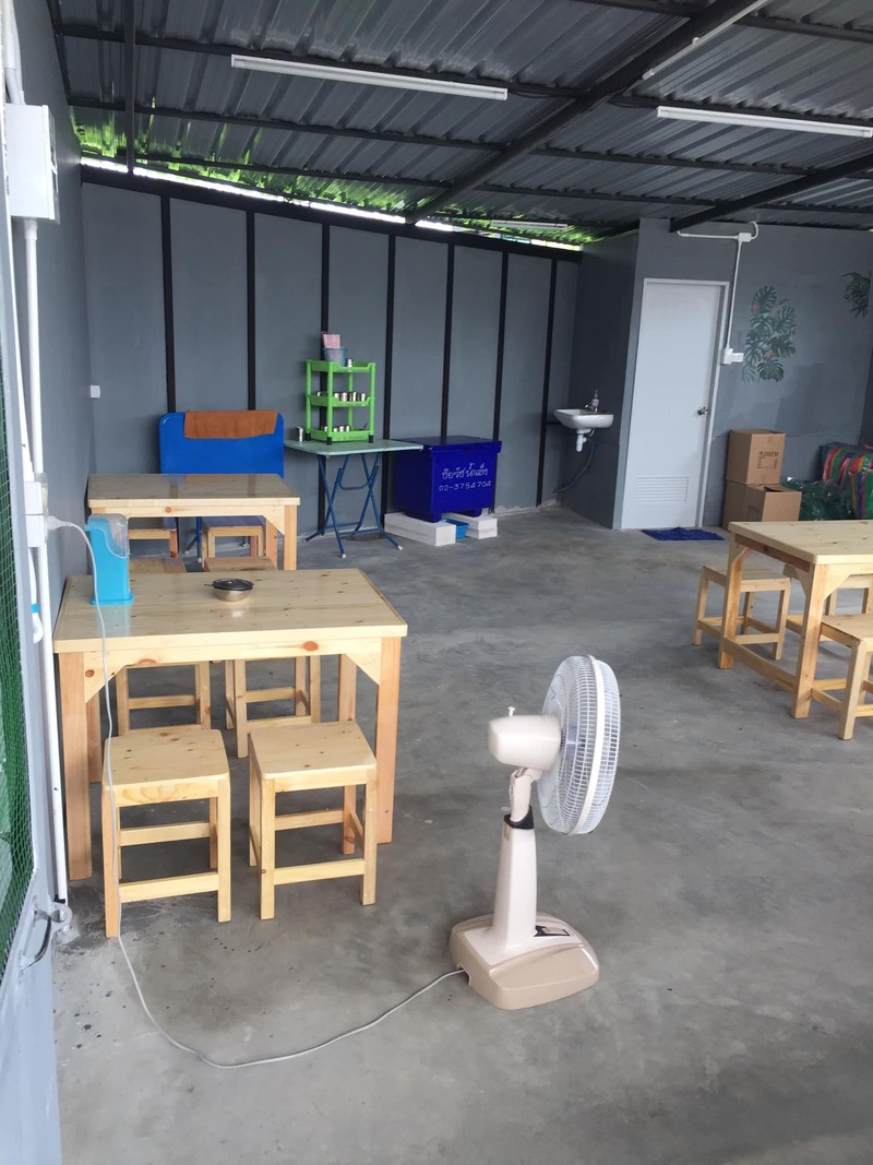 top 8+ ร้านข้าวมันไก่จานใหญ่ให้เยอะ เนื้อไก่ชิ้นโตไก่นิ่มฟินเว่อร์