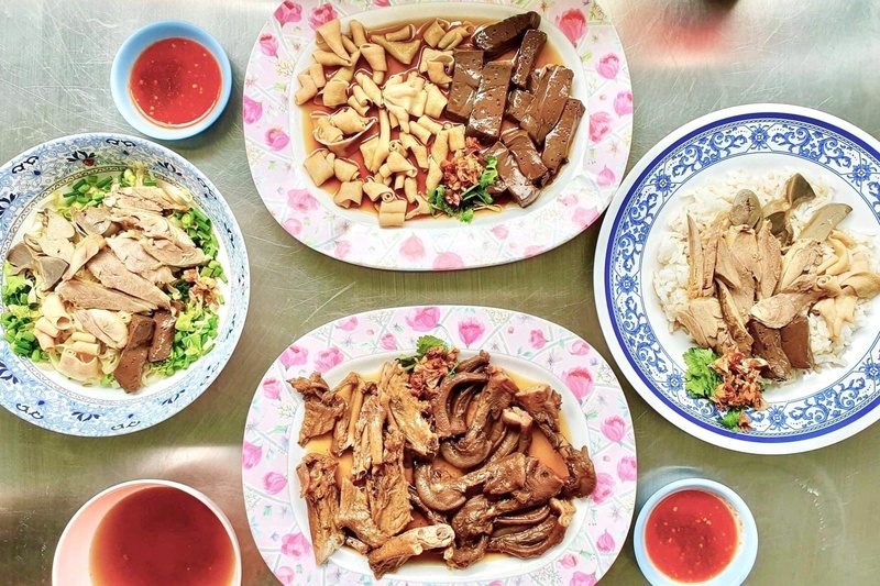 ร้านก๋วยเตี๋ยวภูเก็ต : รวมร้านก๋วยเตี๋ยวภูเก็ตเจ้าเก่า เจ้าเดิม ไม่ควรพลาด!