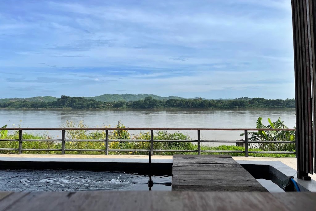 inbox living rimkhong, remember loei love, จังหวัดเลย, จันทรา วาริน, จันทรา วาริน เชียงคาน, จำเลยรัก, ณ ซอย 5 เชียงคาน, ทัยธารา เชียงคาน, ที่พักเชียงคาน, ที่พักเชียงคาน วิวแม่น้ำ, บ้านชานเคียง, บ้านสวนละมุน, ภู่เชียงคาน, มุ้ยฟัง เกสท์เฮาส์, มุ้ยฟัง เดอ วิลล์, สองผัวเมีย, สองผัวเมีย เกสท์เฮาส์, สุเนต์ตา, สุเนต์ตา โฮสเทล, เกสท์เฮาส์ เชียงคาน, เชียงคาน, เชียงคาน ริเวอร์ เมาท์เทน รีสอร์ท, เชียงโขงริเวอร์ไซด์รีสอร์ต, เดอะ รอยัล เชียงคาน, เดือนเต็มดวง, เดือนเต็มดวง บูติก โฮเต็ล, เถ้าแก่ลาว, เฮือนคุ้มฮัก, โรงแรมชิค เชียงคาน, โรงแรมพูลสวัสดิ์, โรงแรมเชียงคานบุรี, โรงแรมเชียงคานบุรี เลย, top 25+ ที่พักเชียงคาน [กรกฎาคม 2024] สไตล์เมืองเก่า บรรยากาศสุดฟิน ริมน้ำโขง