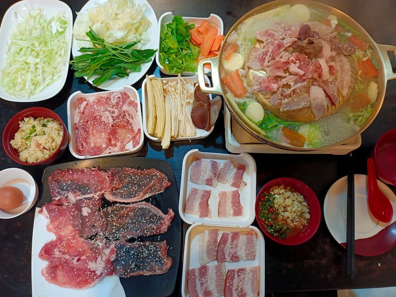 top 14+ ร้านหมูกระทะกรุงเทพ 2567 บุฟเฟ่ต์แบบจัดเต็ม น้ำจิ้มอร่อยเด็ด