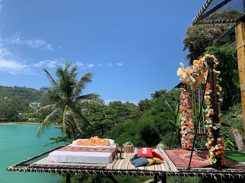 [hkolu8ik, ban leng coffee, bangjiam backyard cafe, bix cafe, cafe phuket, campus coffee roaster, cheevit cheeva, coming home cafe, coming home cafe & seascape, cozy cafe phuket, day & night of phuket, hohiho phuket, hohiho restaurant & cafe phuket, hommori, hosay bowl, hosay bowl phuket town, jule cafe, jule coffee co, lay cafe phuket, ma doo bua cafe, phuket view point cafe, pink cafe phuket, refresh cafe, roôf pudding & cafe, samutr bar, sea clam cafe & bistro, smile bar, smile restaurant, starbucks arinara, tarzan seaside cafe, the beach by starbucks, the cozy cafe phuket, the ruby sea cafe, tree monkeys restaurant, waylany kids cafe, คาเฟ่ สี, คาเฟ่ ใกล้ฉัน, คาเฟ่จังหวัดภูเก็ต, คาเฟ่ต้นไม้, คาเฟ่ภูเก็ต, คาเฟ่ภูเก็ต 2023, คาเฟ่ภูเก็ต 2566, คาเฟ่ริมทะเลภูเก็ต, คาเฟ่ลับภูเก็ต, คาเฟ่เปิดใหม่, คาเฟ่เปิดใหม่ภูเก็ต, คาเฟ่ใกล้ฉัน, คาเฟ่ในภูเก็ต, คาเฟ่ในภูเก็ต 2023, คาเฟ่ในภูเก็ต 2566, ชีวิตชีวา คาเฟ่, ทรีมังกี้ส์, บ้านสีครามคาเฟ่, บ้านเลงคาเฟ่, ภูเก็ต, มาดูบัว คาเฟ่, ย่านเมืองเก่าภูเก็ต, สตาร์บัคริมทะเล, สมุทรบาร์, โฮมโมริ, top 25+ คาเฟ่ภูเก็ต [กรกฎาคม 2024] ชิมอาหารรสเด็ด ดื่มกาแฟดี ท่ามกลางบรรยากาศสุดชิลล์บนเกาะ