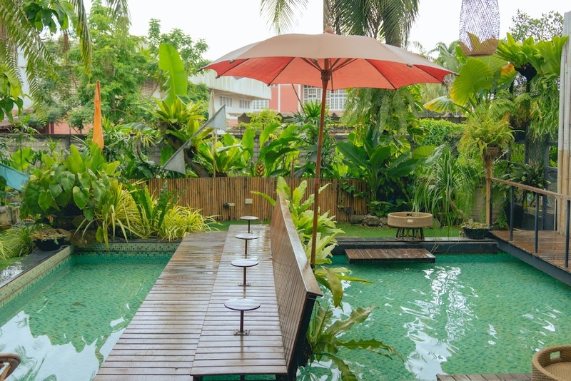 [hkolu8ik, ban leng coffee, bangjiam backyard cafe, bix cafe, cafe phuket, campus coffee roaster, cheevit cheeva, coming home cafe, coming home cafe & seascape, cozy cafe phuket, day & night of phuket, hohiho phuket, hohiho restaurant & cafe phuket, hommori, hosay bowl, hosay bowl phuket town, jule cafe, jule coffee co, lay cafe phuket, ma doo bua cafe, phuket view point cafe, pink cafe phuket, refresh cafe, roôf pudding & cafe, samutr bar, sea clam cafe & bistro, smile bar, smile restaurant, starbucks arinara, tarzan seaside cafe, the beach by starbucks, the cozy cafe phuket, the ruby sea cafe, tree monkeys restaurant, waylany kids cafe, คาเฟ่ สี, คาเฟ่ ใกล้ฉัน, คาเฟ่จังหวัดภูเก็ต, คาเฟ่ต้นไม้, คาเฟ่ภูเก็ต, คาเฟ่ภูเก็ต 2023, คาเฟ่ภูเก็ต 2566, คาเฟ่ริมทะเลภูเก็ต, คาเฟ่ลับภูเก็ต, คาเฟ่เปิดใหม่, คาเฟ่เปิดใหม่ภูเก็ต, คาเฟ่ใกล้ฉัน, คาเฟ่ในภูเก็ต, คาเฟ่ในภูเก็ต 2023, คาเฟ่ในภูเก็ต 2566, ชีวิตชีวา คาเฟ่, ทรีมังกี้ส์, บ้านสีครามคาเฟ่, บ้านเลงคาเฟ่, ภูเก็ต, มาดูบัว คาเฟ่, ย่านเมืองเก่าภูเก็ต, สตาร์บัคริมทะเล, สมุทรบาร์, โฮมโมริ, top 25+ คาเฟ่ภูเก็ต [กรกฎาคม 2024] ชิมอาหารรสเด็ด ดื่มกาแฟดี ท่ามกลางบรรยากาศสุดชิลล์บนเกาะ