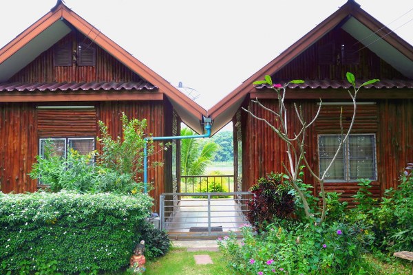 top 5+ ที่พักกาญจนบุรีราคาถูก ราคาหลักร้อย วิวสวย นอนสบาย