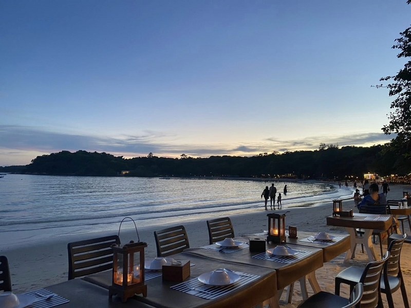 top 11+ ที่พักเกาะเสม็ด 2567 หาดทรายแก้ว ติดทะเลราคาถูก แบบพูลวิลล่า แบบครอบครัว