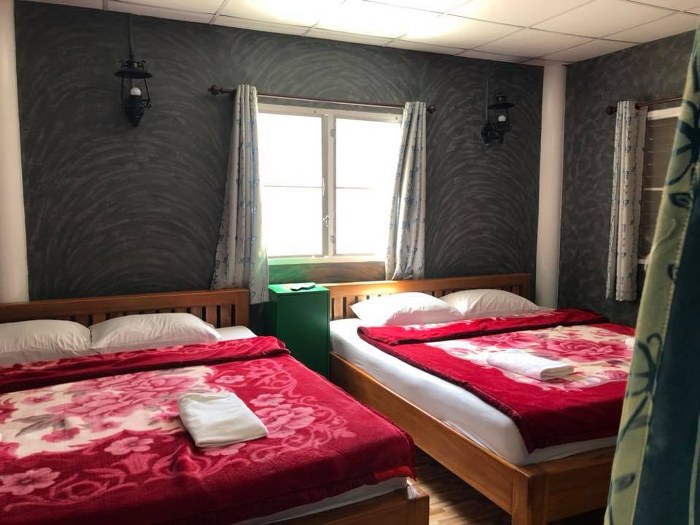 top 12+ ที่พักบ้านอีต่อง 2024 เหมืองปิล๊อก นอนพักกลางหุบเขา ใกล้ชิดธรรมชาติ