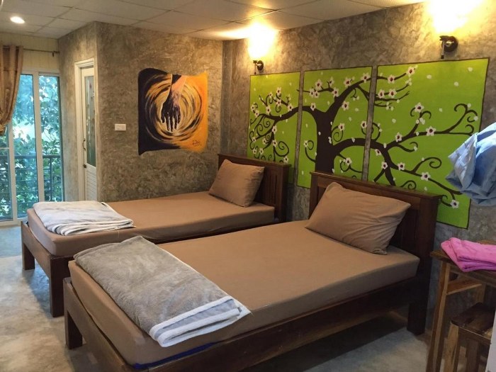 top 12+ ที่พักบ้านอีต่อง 2024 เหมืองปิล๊อก นอนพักกลางหุบเขา ใกล้ชิดธรรมชาติ