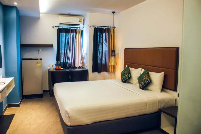 top 9+ โรงแรมใกล้ bts กรุงธนบุรี ราคาหลักร้อย