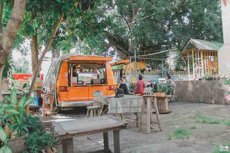 republic coffee, กาแฟรถส้ม, กาแฟเชียงใหม่, กาแฟในวัด, คาเฟ่มินิมอลเชียงใหม่, วัดศรีเกิด, เที่ยวคาเฟ่เชียงใหม่, republic coffee กาแฟรถส้มสุดชิค ในวัดศรีเกิด แวะจิบกาแฟแบบสโลว์ไลฟ์