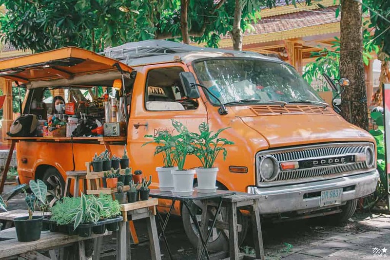 republic coffee, กาแฟรถส้ม, กาแฟเชียงใหม่, กาแฟในวัด, คาเฟ่มินิมอลเชียงใหม่, วัดศรีเกิด, เที่ยวคาเฟ่เชียงใหม่, republic coffee กาแฟรถส้มสุดชิค ในวัดศรีเกิด แวะจิบกาแฟแบบสโลว์ไลฟ์