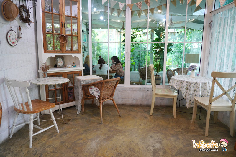 นิยายคาเฟ่, คาเฟ่ตลิ่งชัน, คาเฟ่ฝั่งธน, นิยายคาเฟ่ คาเฟ่ในสวน สไตล์วินเทจ