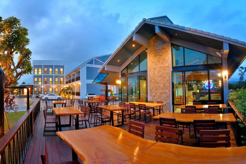 saint tropez beach resort hotel, seashell village resort, จันทบุรี, ชานบุรี บูทิก, ชานบุรี บูทิก รีสอร์ต, ชาเทรียม กอล์ฟ, ซีเชลล์ วิลเลจ, ซีเชลล์ วิลเลจ รีสอร์ท, ซีโคโค่รีสอร์ท, ดี วารี ดีวา, ที่พัก หาดเจ้าหลาว, ที่พักจันทบุรี, ที่พักจันทบุรี 2023, ที่พักจันทบุรี 2566, ที่พักจันทบุรี 2567, ที่พักจันทบุรี ติดทะเล, ที่พักจันทบุรี ติดหาด, ที่พักจันทบุรี เจ้าหลาว, ที่พักจันทบุรี ในเมือง, ที่พักจันทบุรีคติดทะเล, ที่พักจันทบุรีติดทะเล เล่นน้ำได้, ที่พักเมืองรอง, บ้านหลวงราชไมตรี, บ้านอิ่มสุข รีสอร์ท, ปูนปั้นโพสเทล, ผึ้งหลวง ริเวอร์ไซด์ โฮเต็ล, มณีจันท์ รีสอร์ท, มัลดีฟส์ บีช, รังสิยา บูติก โฮเทล, รังสิยา บูทิก โฮเต็ล, รีสอร์ท จันทบุรี, วิลลาพระจันทร์, เจ้าหลาว คาบาน่า รีสอร์ท, เชิญจันท์ โฮสเทล, เซนส์ โทรเปซ บีช รีสอร์ท โฮเทล, เดอะพีค จันทบุรี, เบดกัสซั่ม โฮสเทล, เป๊กกี้ โคฟ รีสอร์ท, แซนด์ ดูนส์ เจ้าหลาว, แรบบิซ ฮิลล์, โรงแรม จันทบุรี, โรงแรม รีเวอร์ราวรรณ, top 30+ ที่พัก จันทบุรี วิวสวย [กรกฎาคม 2024] ที่พักโดน ๆ สุดชิลล์