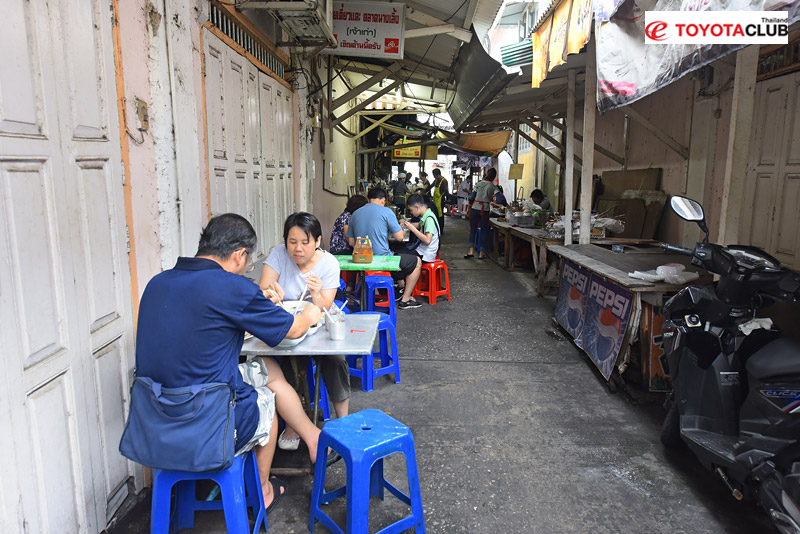 เที่ยวกรุงเทพ, ตลาดนางเลิ้ง, ของกินอร่อยตลาดนางเลิ้ง, กรุงเทพมหานคร, ตลาดนางเลิ้ง ชื่อนี้มีแต่ของอร่อย ชี้พิกัด กินให้ตัวแตก