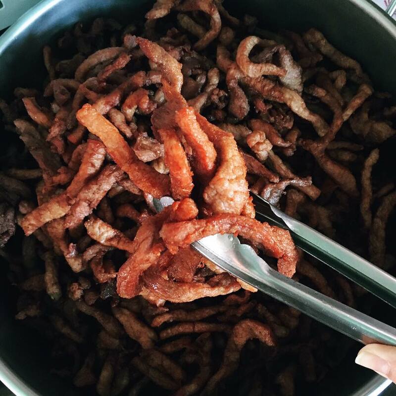 รวม 18 ร้านหมูทอด-ไก่ทอด delivery พร้อมส่งถึงบ้าน