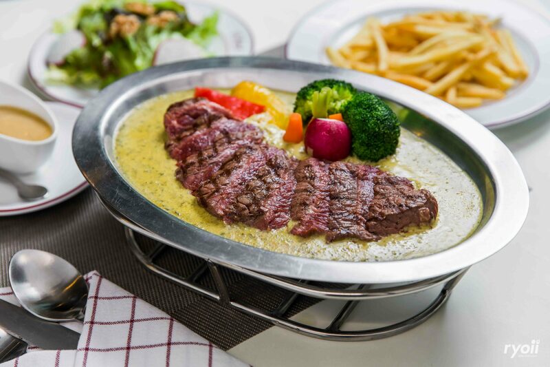 รวม 25 ร้านเด็ดย่าน อารีย์ ใกล้ bts เดินทางง่าย ของอร่อยเพียบ!