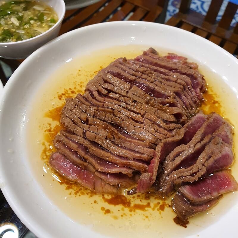 รวม 25 ร้านเด็ดย่าน อารีย์ ใกล้ bts เดินทางง่าย ของอร่อยเพียบ!