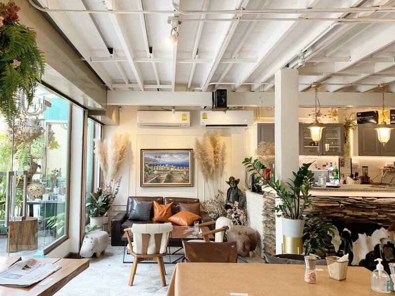 รวม 25 ร้านเด็ดย่าน อารีย์ ใกล้ bts เดินทางง่าย ของอร่อยเพียบ!