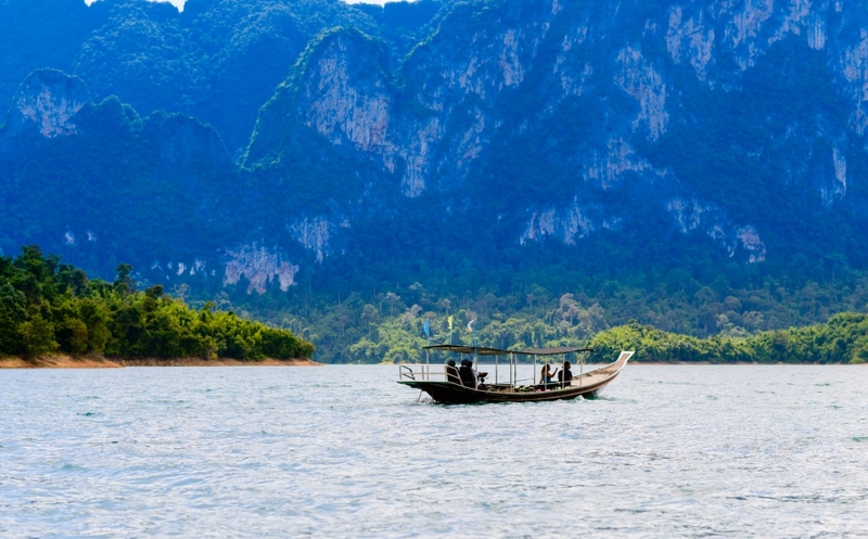 day & night, day & night cafe, day & night of surat thani, กุ้ยหลินเมืองไทย, คลองร้อยสาย, ตลาดน้ำประชารัฐบางใบไม้, ถ้ำขมิ้น, ทะเลแหวก, ทะเลแหวก สุราษฎร์ธานี, ที่เที่ยว สุราษฎร์ธานี, ที่เที่ยวสมุย, ที่เที่ยวสุราษฎร์, ที่เที่ยวสุราษฎร์ 2024, ที่เที่ยวสุราษฎร์ 2567, ที่เที่ยวสุราษฎร์ธานี 2024, ที่เที่ยวสุราษฎร์ธานี 2567, ที่เที่ยวสุราษฎร์ธานี ทะเล, ที่เที่ยวสุราษฎร์ธานี เกาะ, น้ำตกดาดฟ้า, น้ำตกหน้าเมือง, ป่าต้นน้ำบ้านน้ำราด, พระธาตุศิลางู, พระบรมธาตุไชยา, ราฮัม บีชคลับ, วัดพระธาตุศิลางู, วัดพระบรมธาตุไชยา, วัดพระบรมธาตุไชยาราชวรวิหาร, วัดพระใหญ่, วัดราชธรรมาราม, ศาลหลักเมืองสุราษฎร์ธานี, สมุย, สะพานแขวนเขาพัง, สะพานแขวนเขาเทพพิทักษ์, สุราษฎร์, สุราษฎร์ธานี 2023, หมู่เกาะอ่างทอง, หาดเฉวง, อ่างน้ำผุด, อ่างน้ำผุด บางสวรรค์, อุทยานธรรมเขานาในหลวง, อุทยานแห่งชาติหมู่เกาะอ่างทอง, อุทยานแห่งชาติใต้ร่มเย็น, อุโมงค์ต้นจาก คลองร้อยสาย, เกาะนางยวน, เกาะพะงัน, เกาะมัดสุ่ม, เกาะราฮัม, เกาะวัวตาหลับ, เกาะสมุย, เกาะหมู, เกาะหมู สมุย, เกาะเต่า, เกาะแตน, เกาะแม่เกาะ, เขารูปหัวใจ, เขื่อนรัชชประภา, เขื่อนเชี่ยวหลาน, เจดีย์ลอมฟ้าพุทธศิลาวดี, เที่ยวสุราษฎร์, เที่ยวสุราษฎร์ธานี, เนินทรายเหมืองแกะ, top 20+ ที่เที่ยว สุราษฎร์ธานี [กรกฎาคม 2024] ปาร์ตี้ฟูลมูนสุดเลิศ ทะเลใส แหล่งดำน้ำดูปะการังสวย