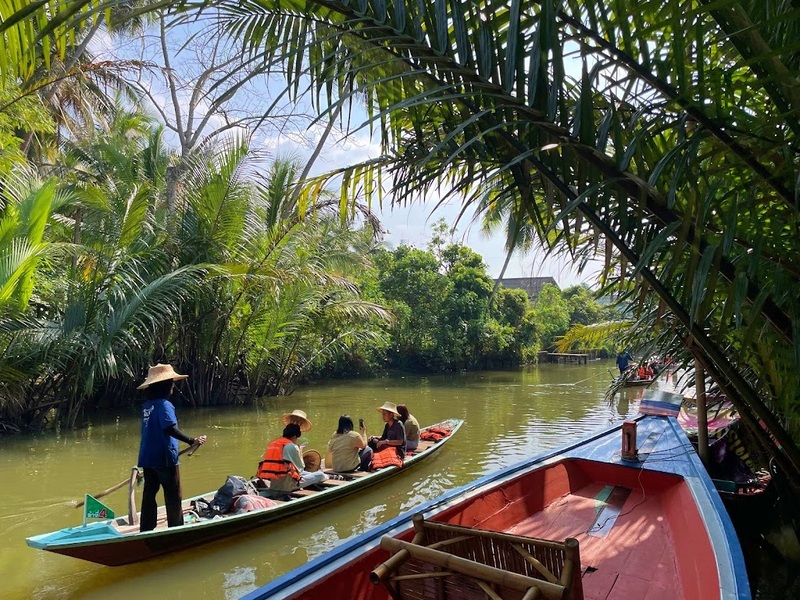 day & night, day & night cafe, day & night of surat thani, กุ้ยหลินเมืองไทย, คลองร้อยสาย, ตลาดน้ำประชารัฐบางใบไม้, ถ้ำขมิ้น, ทะเลแหวก, ทะเลแหวก สุราษฎร์ธานี, ที่เที่ยว สุราษฎร์ธานี, ที่เที่ยวสมุย, ที่เที่ยวสุราษฎร์, ที่เที่ยวสุราษฎร์ 2024, ที่เที่ยวสุราษฎร์ 2567, ที่เที่ยวสุราษฎร์ธานี 2024, ที่เที่ยวสุราษฎร์ธานี 2567, ที่เที่ยวสุราษฎร์ธานี ทะเล, ที่เที่ยวสุราษฎร์ธานี เกาะ, น้ำตกดาดฟ้า, น้ำตกหน้าเมือง, ป่าต้นน้ำบ้านน้ำราด, พระธาตุศิลางู, พระบรมธาตุไชยา, ราฮัม บีชคลับ, วัดพระธาตุศิลางู, วัดพระบรมธาตุไชยา, วัดพระบรมธาตุไชยาราชวรวิหาร, วัดพระใหญ่, วัดราชธรรมาราม, ศาลหลักเมืองสุราษฎร์ธานี, สมุย, สะพานแขวนเขาพัง, สะพานแขวนเขาเทพพิทักษ์, สุราษฎร์, สุราษฎร์ธานี 2023, หมู่เกาะอ่างทอง, หาดเฉวง, อ่างน้ำผุด, อ่างน้ำผุด บางสวรรค์, อุทยานธรรมเขานาในหลวง, อุทยานแห่งชาติหมู่เกาะอ่างทอง, อุทยานแห่งชาติใต้ร่มเย็น, อุโมงค์ต้นจาก คลองร้อยสาย, เกาะนางยวน, เกาะพะงัน, เกาะมัดสุ่ม, เกาะราฮัม, เกาะวัวตาหลับ, เกาะสมุย, เกาะหมู, เกาะหมู สมุย, เกาะเต่า, เกาะแตน, เกาะแม่เกาะ, เขารูปหัวใจ, เขื่อนรัชชประภา, เขื่อนเชี่ยวหลาน, เจดีย์ลอมฟ้าพุทธศิลาวดี, เที่ยวสุราษฎร์, เที่ยวสุราษฎร์ธานี, เนินทรายเหมืองแกะ, top 20+ ที่เที่ยว สุราษฎร์ธานี [กรกฎาคม 2024] ปาร์ตี้ฟูลมูนสุดเลิศ ทะเลใส แหล่งดำน้ำดูปะการังสวย