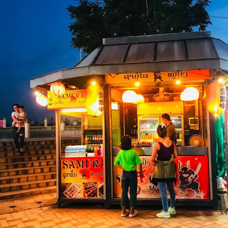 buddha park, joma bakery cafe&039;, laos, patuxay monument, patuxay monument laos, pha that luang vientiane, pho zap, that dam stupa, vientiane night market, wat ong teu mahawihan, ตลาดริมแม่น้ำโขง, ตลาดริมแม่น้ำโขง เวียงจันทน์, ตลาดเช้าเวียงจันทน์, ที่เที่ยวเวียงจันทน์, น้ำอโวคาโดปั่น, บขส.เวียงจันทน์, ประตูชัย, ประตูไซ, ประเทศลาว, ประเพณีบุญนมัสการพระธาตุหลวง, พระธาตุดำ, พระธาตุหลวง, พระเจดีย์โลกะจุฬามณี, พระแก้วมรกต, วัดองค์ตื้อ, วัดองค์ตื้อมหาวิหาร, สนามบินเวียงจันทน์, สวนพระ, หอพระแก้ว, เที่ยวลาว, เที่ยวลาว 2024, เที่ยวลาว 2567, เที่ยวเวียงจันทน์ 2024, เบียร์ลาว, เบเกอรี่เวียงจันทน์, เฝอเนื้อวัว, เฝอแซ่บ, เฝอแซ่บเวียงจันทน์, แลนด์มาร์คเวียงจันทน์, แลนด์มาร์คเวียงจันทร์, top 10+ ที่เที่ยวเวียงจันทน์ สปป.ลาว 2024 เก็บทุกจุดแลนด์มาร์ค