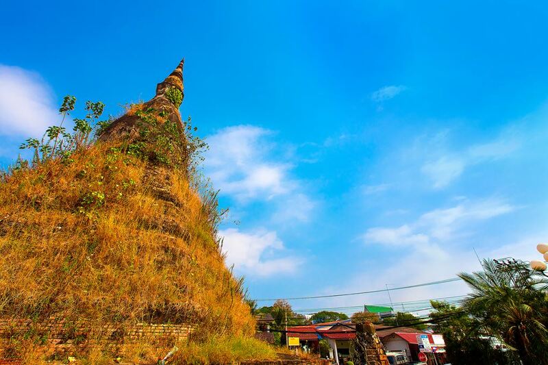 buddha park, joma bakery cafe&039;, laos, patuxay monument, patuxay monument laos, pha that luang vientiane, pho zap, that dam stupa, vientiane night market, wat ong teu mahawihan, ตลาดริมแม่น้ำโขง, ตลาดริมแม่น้ำโขง เวียงจันทน์, ตลาดเช้าเวียงจันทน์, ที่เที่ยวเวียงจันทน์, น้ำอโวคาโดปั่น, บขส.เวียงจันทน์, ประตูชัย, ประตูไซ, ประเทศลาว, ประเพณีบุญนมัสการพระธาตุหลวง, พระธาตุดำ, พระธาตุหลวง, พระเจดีย์โลกะจุฬามณี, พระแก้วมรกต, วัดองค์ตื้อ, วัดองค์ตื้อมหาวิหาร, สนามบินเวียงจันทน์, สวนพระ, หอพระแก้ว, เที่ยวลาว, เที่ยวลาว 2024, เที่ยวลาว 2567, เที่ยวเวียงจันทน์ 2024, เบียร์ลาว, เบเกอรี่เวียงจันทน์, เฝอเนื้อวัว, เฝอแซ่บ, เฝอแซ่บเวียงจันทน์, แลนด์มาร์คเวียงจันทน์, แลนด์มาร์คเวียงจันทร์, top 10+ ที่เที่ยวเวียงจันทน์ สปป.ลาว 2024 เก็บทุกจุดแลนด์มาร์ค