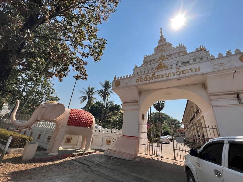 buddha park, joma bakery cafe&039;, laos, patuxay monument, patuxay monument laos, pha that luang vientiane, pho zap, that dam stupa, vientiane night market, wat ong teu mahawihan, ตลาดริมแม่น้ำโขง, ตลาดริมแม่น้ำโขง เวียงจันทน์, ตลาดเช้าเวียงจันทน์, ที่เที่ยวเวียงจันทน์, น้ำอโวคาโดปั่น, บขส.เวียงจันทน์, ประตูชัย, ประตูไซ, ประเทศลาว, ประเพณีบุญนมัสการพระธาตุหลวง, พระธาตุดำ, พระธาตุหลวง, พระเจดีย์โลกะจุฬามณี, พระแก้วมรกต, วัดองค์ตื้อ, วัดองค์ตื้อมหาวิหาร, สนามบินเวียงจันทน์, สวนพระ, หอพระแก้ว, เที่ยวลาว, เที่ยวลาว 2024, เที่ยวลาว 2567, เที่ยวเวียงจันทน์ 2024, เบียร์ลาว, เบเกอรี่เวียงจันทน์, เฝอเนื้อวัว, เฝอแซ่บ, เฝอแซ่บเวียงจันทน์, แลนด์มาร์คเวียงจันทน์, แลนด์มาร์คเวียงจันทร์, top 10+ ที่เที่ยวเวียงจันทน์ สปป.ลาว 2024 เก็บทุกจุดแลนด์มาร์ค