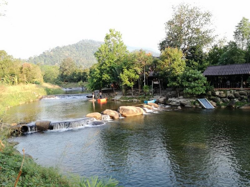 top 5+ ที่พักโฮมสเตย์จันทบุรี ติดน้ำตก ที่พักริมน้ำจันทบุรี ราคาถูก หลักร้อย ปิ้งย่างได้