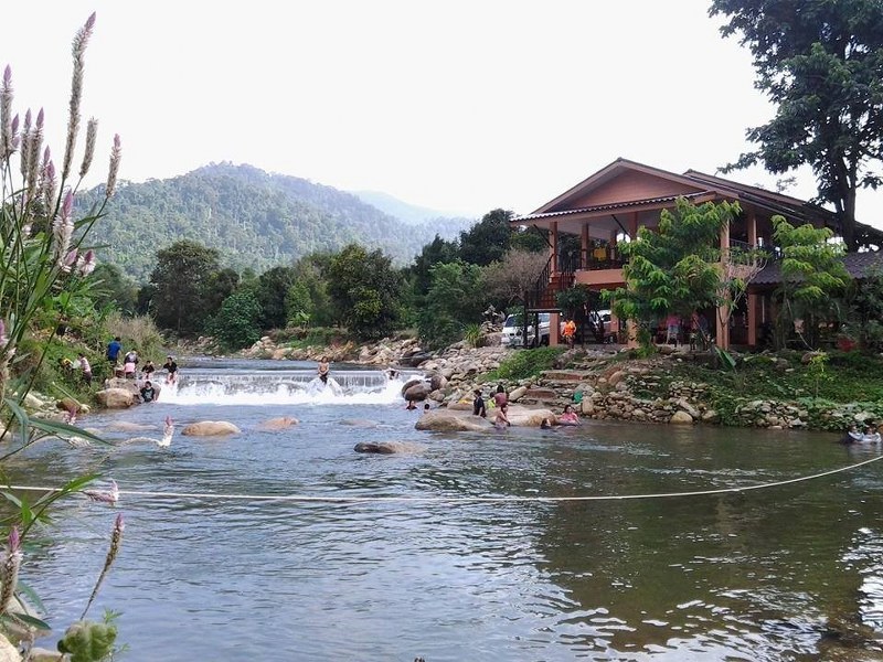 top 5+ ที่พักโฮมสเตย์จันทบุรี ติดน้ำตก ที่พักริมน้ำจันทบุรี ราคาถูก หลักร้อย ปิ้งย่างได้