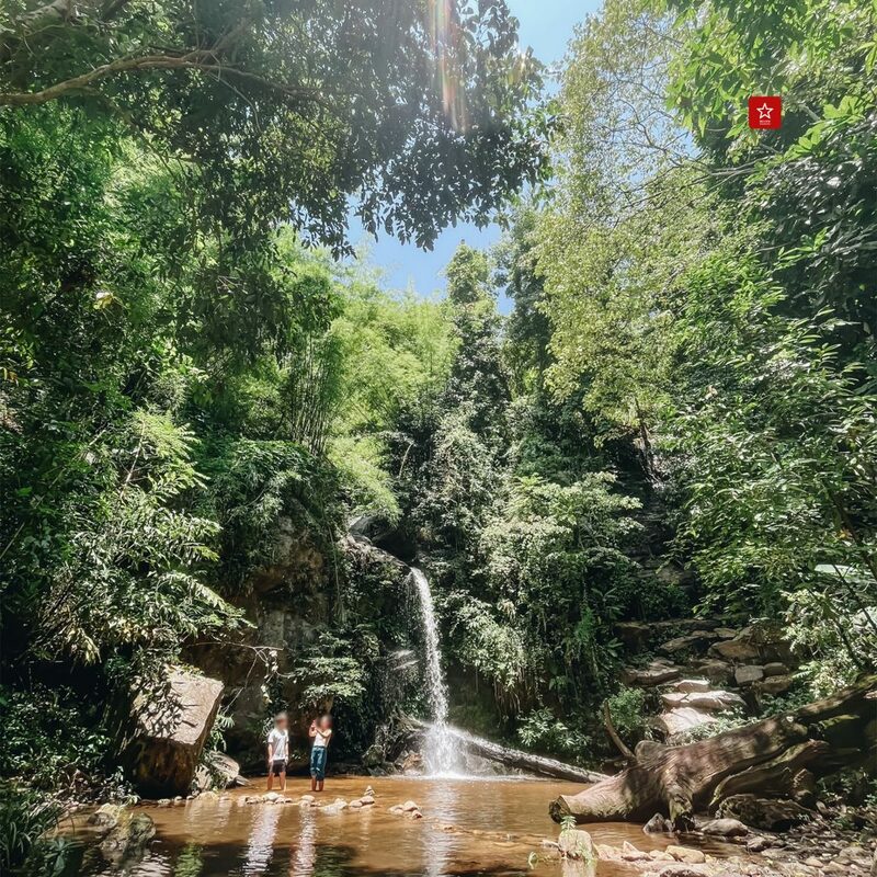 chiangmaihiking, dtac, onedaytrip, reviewchiangmai, true, truexdtac5gที่ดีกว่า, truexdtacbettertogether, ชีวิตดีกว่าเมื่อมีกันและกัน, น้ำตกมณฑาธาร, รีวิวเชียงใหม่, เชียงใหม่ไลฟ์สไตล์, เดินป่าเชียงใหม่, น้ำตกมณฑาธาร เดินป่าหน้าฝน ต้นกำเนิดจากยอดดอยปุย