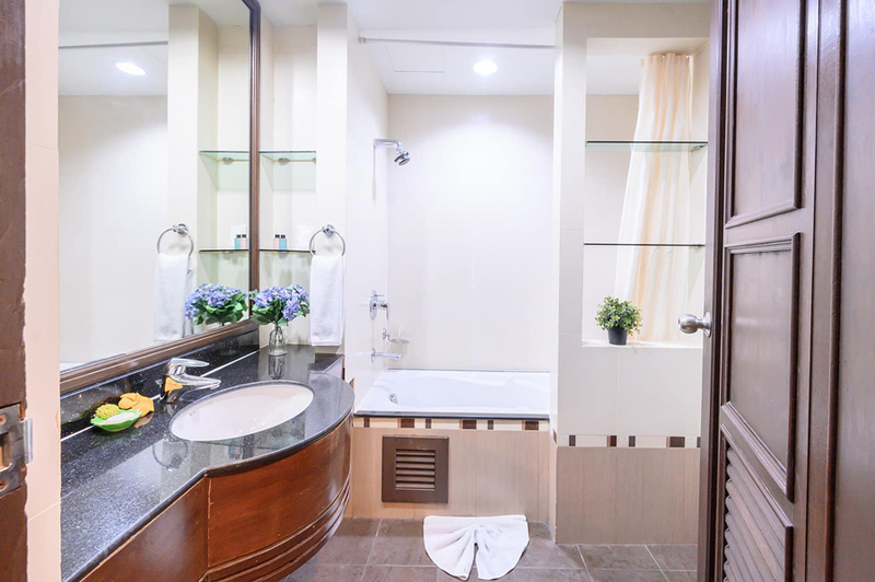 top 15+ ที่พักบางแสน 2567 ที่พักติดทะเล ราคาถูก อัปเดตล่าสุด