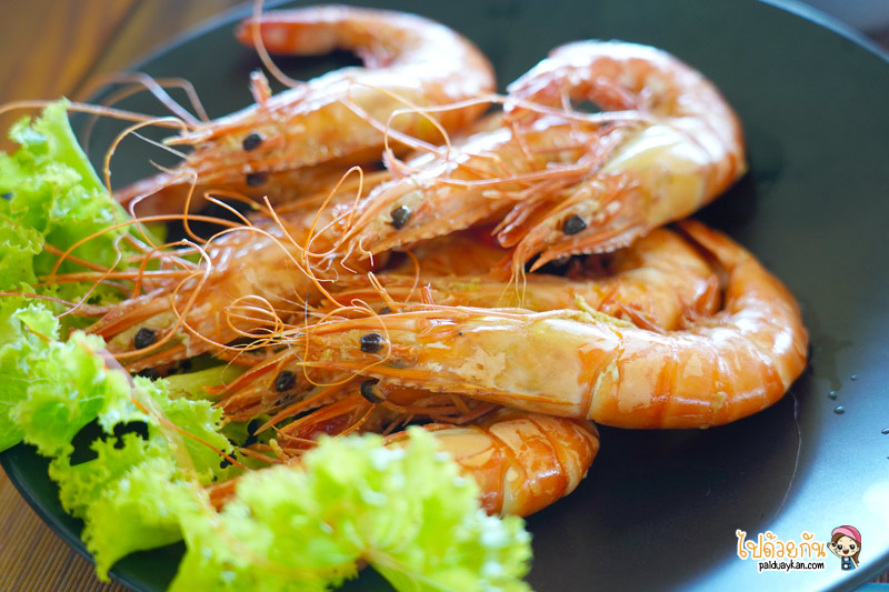 ครัวกันเองป้าจวน, ร้านอาหารทะเลจุดวิวสะพานแดง, ร้านอาหารทะเลสมุทรสาคร, ครัวกันเอง ป้าจวน ยกความสดของอาหารทะเลแบบจัดเต็ม