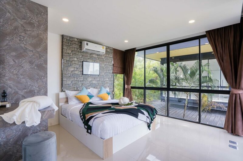 พูลวิลล่า star stay pool villa pattaya  สำหรับกรุ๊ป8-10 ท่าน