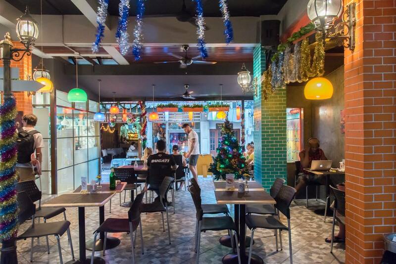 ร้านเด็ดย่านข้าวสารฉบับของกินล้วนๆ เเนวใสๆ ไร้แอลกอฮอล์