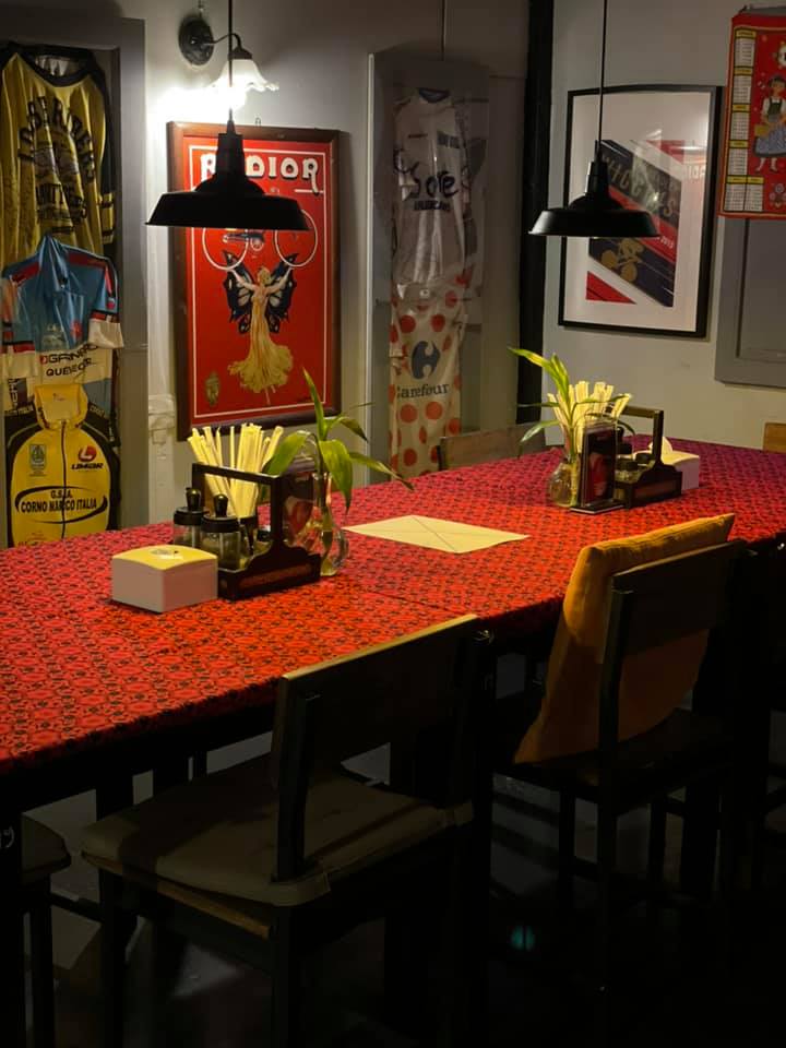 ร้านเด็ดย่านข้าวสารฉบับของกินล้วนๆ เเนวใสๆ ไร้แอลกอฮอล์