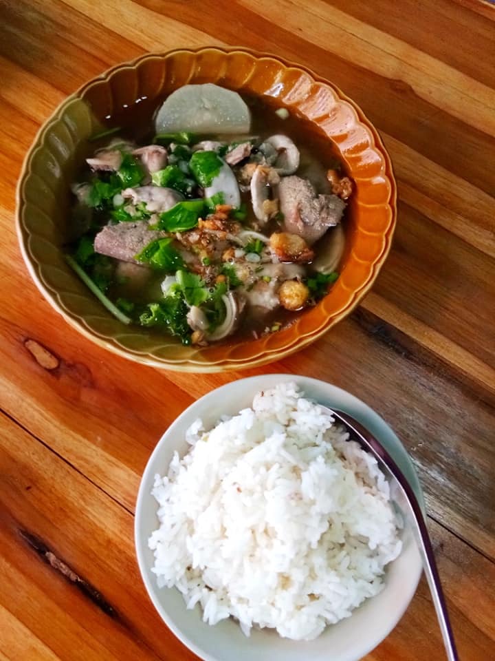 ร้านอาหารเช้านนทบุรี อร่อย ราคาถูก จนต้องรีบไปเช็คอิน