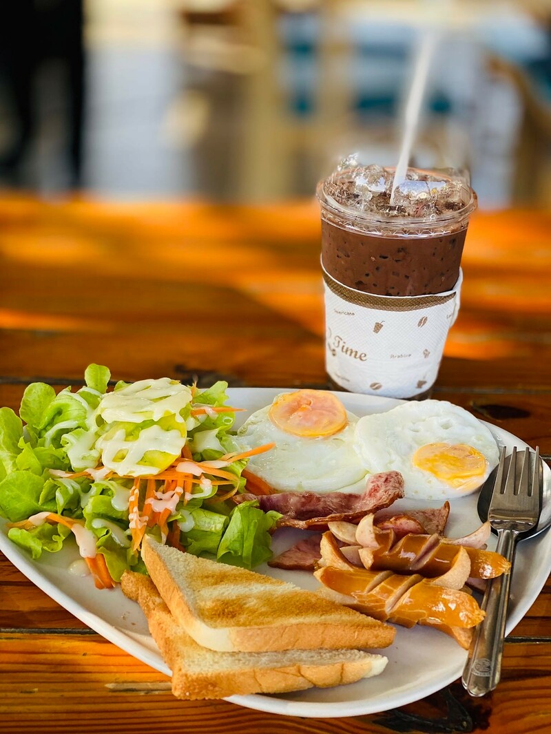 ร้านอาหารเช้านนทบุรี อร่อย ราคาถูก จนต้องรีบไปเช็คอิน