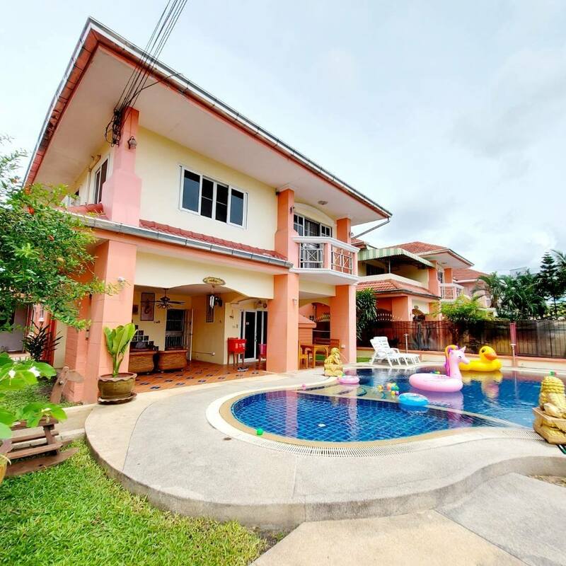 mn poolvilla pattaya มีมุมถ่ายรูปมากมาย พักได้หลายคน 2024