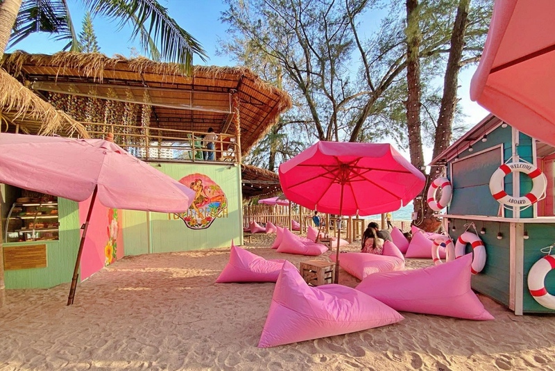 backstreet cafe & bar, backstreet house pattaya, black forest, breezebox cafe x cactus, cafe 2022, cafe 2023, cafe 2565, cafe 2566, cafe pattaya 2022, cafe pattaya 2023, cafe pattaya 2565, cafe pattaya 2566, castello di bellagio, cave beach club, dripoly, good old sea beach cafe, great&grand sweet destination, loaf baker & ฺbrewers, on ground cafe & farm, ordinary coffee, papa beach, papa beach pattaya, pastry addiction, s'more beach cafe x manual brewing bar, seaweed cafe, skoop beach cafe, somtavin cafe, summer house pattaya, tappia floating cafe pattaya, the lunar beach house, the sky gallery pattaya, treescape, tutu beach, under the sun, unnie pattaya, unnie 언니, whan cafe, whan milk bar & cafe, why specialty coffee, wonder bar, z beach, คาเฟ่, คาเฟ่ 2022, คาเฟ่ 2023, คาเฟ่ 2565, คาเฟ่ 2566, คาเฟ่ พัทยา 2023, คาเฟ่ พัทยา 2566, คาเฟ่ หมู่บ้านช้างพัทยา, คาเฟ่ ใกล้ฉัน, คาเฟ่ขนมหวานพัทยา, คาเฟ่ถ่ายรูปสวย พัทยา, คาเฟ่น่ารัก พัทยา, คาเฟ่พัทยา, คาเฟ่พัทยา 2022, คาเฟ่พัทยา 2565, คาเฟ่ใกล้ฉัน, ทูทู่บีช, ปาป้า บีช พัทยา, พัทยา, มองช้างคาเฟ่, มองช้างคาเฟ่ พัทยา, สมถวิล คาเฟ่, หวานคาเฟ่ พัทยา, เคปบีชคลับ, เคปบีชคลับ พัทยา, เดอะสกายแกลอรี่, เดอะสกายแกลอรี่ พัทยา, top 30+ คาเฟ่พัทยา [กรกฎาคม 2024] ตกแต่งเริ่ด มุมถ่ายรูปเพียบ แชะภาพได้รัว ๆ