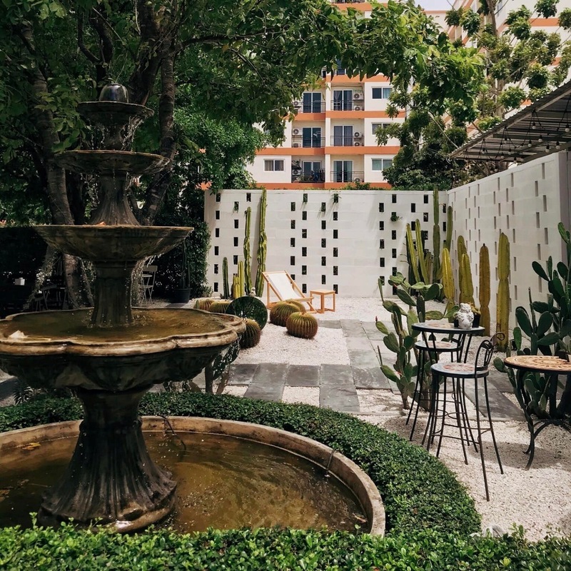 backstreet cafe & bar, backstreet house pattaya, black forest, breezebox cafe x cactus, cafe 2022, cafe 2023, cafe 2565, cafe 2566, cafe pattaya 2022, cafe pattaya 2023, cafe pattaya 2565, cafe pattaya 2566, castello di bellagio, cave beach club, dripoly, good old sea beach cafe, great&grand sweet destination, loaf baker & ฺbrewers, on ground cafe & farm, ordinary coffee, papa beach, papa beach pattaya, pastry addiction, s'more beach cafe x manual brewing bar, seaweed cafe, skoop beach cafe, somtavin cafe, summer house pattaya, tappia floating cafe pattaya, the lunar beach house, the sky gallery pattaya, treescape, tutu beach, under the sun, unnie pattaya, unnie 언니, whan cafe, whan milk bar & cafe, why specialty coffee, wonder bar, z beach, คาเฟ่, คาเฟ่ 2022, คาเฟ่ 2023, คาเฟ่ 2565, คาเฟ่ 2566, คาเฟ่ พัทยา 2023, คาเฟ่ พัทยา 2566, คาเฟ่ หมู่บ้านช้างพัทยา, คาเฟ่ ใกล้ฉัน, คาเฟ่ขนมหวานพัทยา, คาเฟ่ถ่ายรูปสวย พัทยา, คาเฟ่น่ารัก พัทยา, คาเฟ่พัทยา, คาเฟ่พัทยา 2022, คาเฟ่พัทยา 2565, คาเฟ่ใกล้ฉัน, ทูทู่บีช, ปาป้า บีช พัทยา, พัทยา, มองช้างคาเฟ่, มองช้างคาเฟ่ พัทยา, สมถวิล คาเฟ่, หวานคาเฟ่ พัทยา, เคปบีชคลับ, เคปบีชคลับ พัทยา, เดอะสกายแกลอรี่, เดอะสกายแกลอรี่ พัทยา, top 30+ คาเฟ่พัทยา [กรกฎาคม 2024] ตกแต่งเริ่ด มุมถ่ายรูปเพียบ แชะภาพได้รัว ๆ