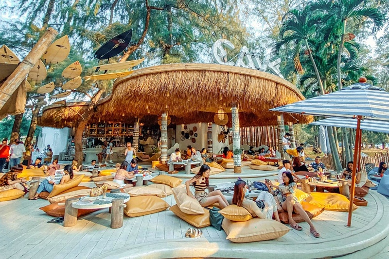 backstreet cafe & bar, backstreet house pattaya, black forest, breezebox cafe x cactus, cafe 2022, cafe 2023, cafe 2565, cafe 2566, cafe pattaya 2022, cafe pattaya 2023, cafe pattaya 2565, cafe pattaya 2566, castello di bellagio, cave beach club, dripoly, good old sea beach cafe, great&grand sweet destination, loaf baker & ฺbrewers, on ground cafe & farm, ordinary coffee, papa beach, papa beach pattaya, pastry addiction, s'more beach cafe x manual brewing bar, seaweed cafe, skoop beach cafe, somtavin cafe, summer house pattaya, tappia floating cafe pattaya, the lunar beach house, the sky gallery pattaya, treescape, tutu beach, under the sun, unnie pattaya, unnie 언니, whan cafe, whan milk bar & cafe, why specialty coffee, wonder bar, z beach, คาเฟ่, คาเฟ่ 2022, คาเฟ่ 2023, คาเฟ่ 2565, คาเฟ่ 2566, คาเฟ่ พัทยา 2023, คาเฟ่ พัทยา 2566, คาเฟ่ หมู่บ้านช้างพัทยา, คาเฟ่ ใกล้ฉัน, คาเฟ่ขนมหวานพัทยา, คาเฟ่ถ่ายรูปสวย พัทยา, คาเฟ่น่ารัก พัทยา, คาเฟ่พัทยา, คาเฟ่พัทยา 2022, คาเฟ่พัทยา 2565, คาเฟ่ใกล้ฉัน, ทูทู่บีช, ปาป้า บีช พัทยา, พัทยา, มองช้างคาเฟ่, มองช้างคาเฟ่ พัทยา, สมถวิล คาเฟ่, หวานคาเฟ่ พัทยา, เคปบีชคลับ, เคปบีชคลับ พัทยา, เดอะสกายแกลอรี่, เดอะสกายแกลอรี่ พัทยา, top 30+ คาเฟ่พัทยา [กรกฎาคม 2024] ตกแต่งเริ่ด มุมถ่ายรูปเพียบ แชะภาพได้รัว ๆ