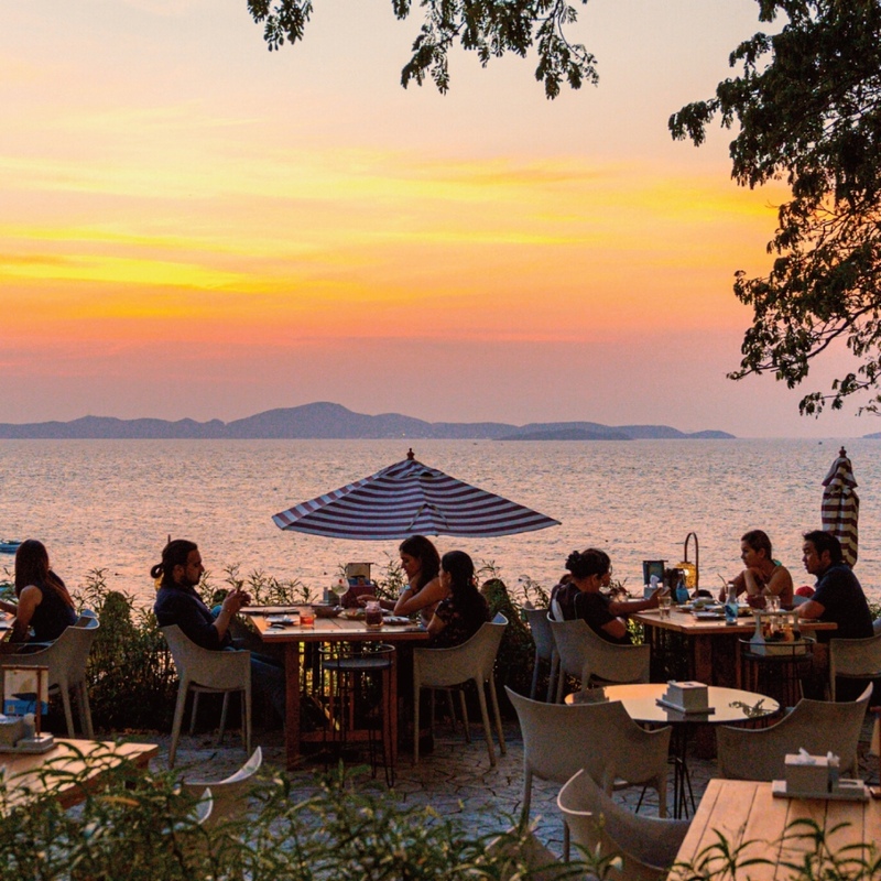 backstreet cafe & bar, backstreet house pattaya, black forest, breezebox cafe x cactus, cafe 2022, cafe 2023, cafe 2565, cafe 2566, cafe pattaya 2022, cafe pattaya 2023, cafe pattaya 2565, cafe pattaya 2566, castello di bellagio, cave beach club, dripoly, good old sea beach cafe, great&grand sweet destination, loaf baker & ฺbrewers, on ground cafe & farm, ordinary coffee, papa beach, papa beach pattaya, pastry addiction, s'more beach cafe x manual brewing bar, seaweed cafe, skoop beach cafe, somtavin cafe, summer house pattaya, tappia floating cafe pattaya, the lunar beach house, the sky gallery pattaya, treescape, tutu beach, under the sun, unnie pattaya, unnie 언니, whan cafe, whan milk bar & cafe, why specialty coffee, wonder bar, z beach, คาเฟ่, คาเฟ่ 2022, คาเฟ่ 2023, คาเฟ่ 2565, คาเฟ่ 2566, คาเฟ่ พัทยา 2023, คาเฟ่ พัทยา 2566, คาเฟ่ หมู่บ้านช้างพัทยา, คาเฟ่ ใกล้ฉัน, คาเฟ่ขนมหวานพัทยา, คาเฟ่ถ่ายรูปสวย พัทยา, คาเฟ่น่ารัก พัทยา, คาเฟ่พัทยา, คาเฟ่พัทยา 2022, คาเฟ่พัทยา 2565, คาเฟ่ใกล้ฉัน, ทูทู่บีช, ปาป้า บีช พัทยา, พัทยา, มองช้างคาเฟ่, มองช้างคาเฟ่ พัทยา, สมถวิล คาเฟ่, หวานคาเฟ่ พัทยา, เคปบีชคลับ, เคปบีชคลับ พัทยา, เดอะสกายแกลอรี่, เดอะสกายแกลอรี่ พัทยา, top 30+ คาเฟ่พัทยา [กรกฎาคม 2024] ตกแต่งเริ่ด มุมถ่ายรูปเพียบ แชะภาพได้รัว ๆ