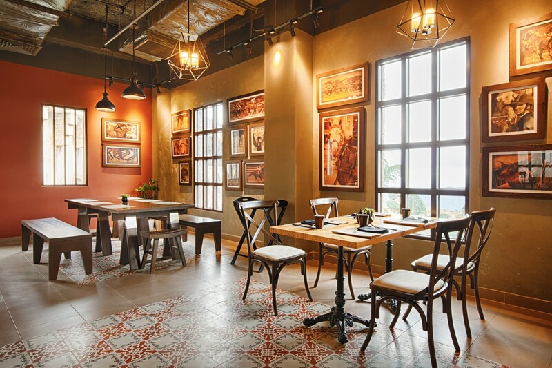 alpine coaster, ba na hill cable car, banahills, beer plaza, debay wine cellar, fantasy park, flying eyes theatre, french village, golden bridge, le jardin d'amour, linh phong zen monastery, linh ung pagoda, luna castle, mercure danang, mercure danang french village bana hills, saint denis, sun world, sun world ba na hills, tower drop, กระเช้าลอยฟ้า, กระเช้าเวียดนาม, ดานังเวียดนาม, ที่เที่ยวเวียดนาม 2023, บานาฮิลล์, บานาฮิลล์ 2024, บานาฮิลล์ 2567, ปราสาทจันทรา, พระพุทธรูปใหญ่, พระใหญ่บานาฮิลล์, รถไฟเหาะ, ร้านไวน์บานาฮิลล์, วัดหลินฟองเซ็น, สวนดอกไม้, สวนดอกไม้แห่งความรัก, สวนสนุก, สวนสนุกบานาฮิลล์, สะพานมือ, สะพานมือยักษ์, หมู่บ้านฝรั่งเศส, หอคอย9ชั้น, อาหารบุฟเฟ่ต์, เที่ยวดานัง, เที่ยวเวียดนาม, เมอร์เคียว ดานัง, เมืองฝรั่งเศส, ้เวียดนาม2023, โบสถ์เซนต์ เดนิส, โรงบ่มไวน์ดีเบย์, โรงแรมเมอร์เคียว ดานัง เฟรนช์ วิลเลจ บานา ฮิลส์, โรงไวน์, เที่ยวบานาฮิลล์ ยกยุโรปมาไว้เวียดนาม ขึ้นกระเช้าลอยฟ้าผ่านหมอก ไม่พลาดแลนด์มาร์คดัง