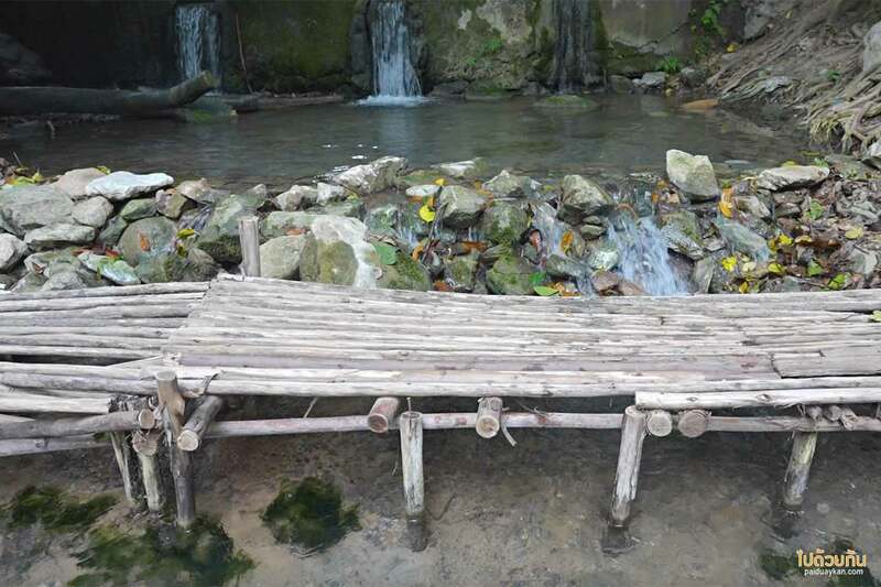 เที่ยวเขาใหญ่, เขาใหญ่, สระน้ำผุดเขาใหญ่, คคาเฟ่ใกล้สระน้ำผุดเขาใหญ่, บ่อน้ำผุด เขาใหญ่ เล่นน้ำคลายร้อน นั่งชิลริมสระ