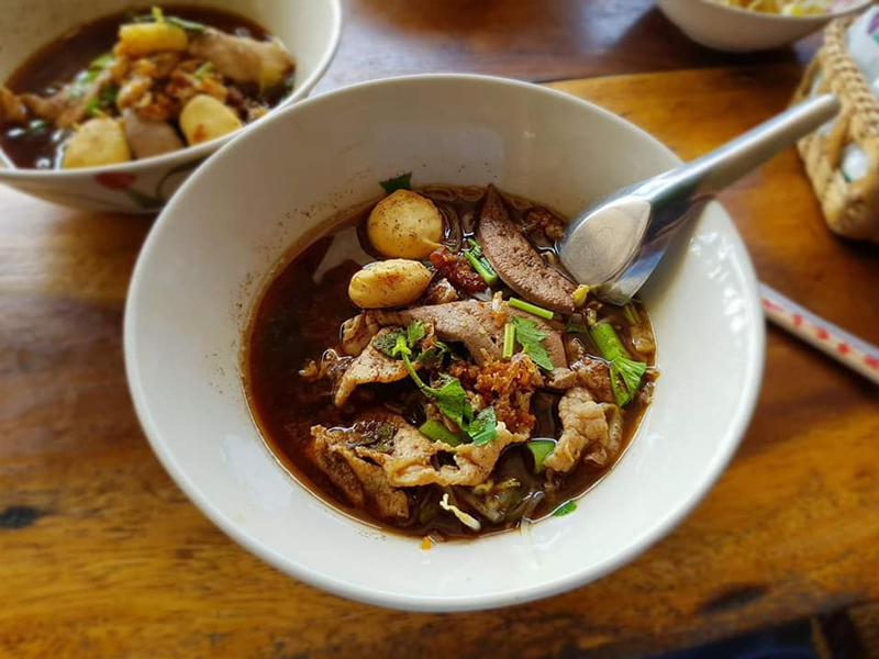 top 5+ ร้านก๋วยเตี๋ยวนนทบุรีริมน้ำ รสชาติดี ต้องไปลอง