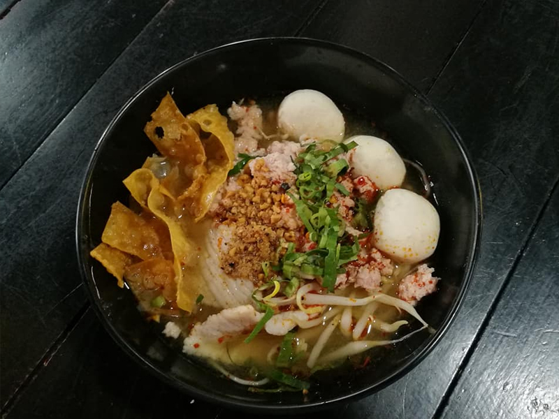 top 5+ ร้านก๋วยเตี๋ยวนนทบุรีริมน้ำ รสชาติดี ต้องไปลอง