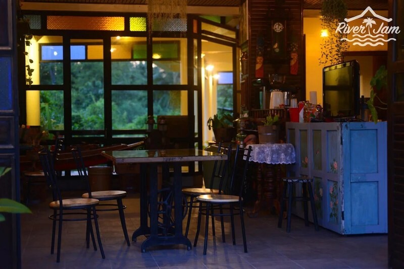 top 11+ ที่พักสมุทรสงคราม 2567 เปิดใหม่ ริมน้ำ มีสระว่ายน้ำ สวยๆ ราคาถูก