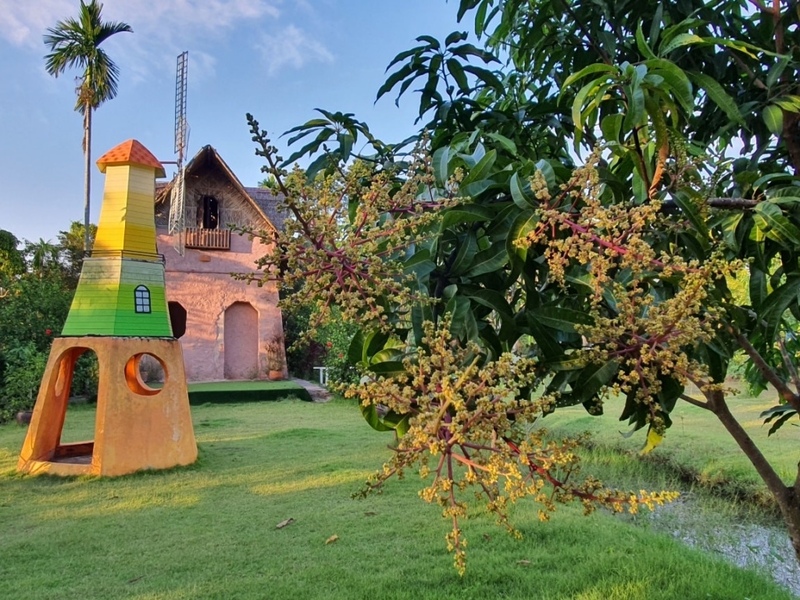 mini murrah farm, minizoo, sea walk, คุ้มวิมานดิน, ฉะเชิงเทรา, ฉะเชิงเทรา 2566, ตลาด 2 จังหวัด, ตลาดคลองสวน, ตลาดน้ำบางคล้า, ตลาดบ้านใหม่, ตลาดบ้านใหม่ 100 ปี, ตลาดบ้านใหม่ เมืองแปดริ้ว, ตลาดเก่าคลองสวน, ตลาดเก่าคลองสวน 100 ปี, ที่เที่ยวฉะเชิงเทรา, ที่เที่ยวฉะเชิงเทรา 2023, ที่เที่ยวฉะเชิงเทรา 2024, ที่เที่ยวฉะเชิงเทรา 2566, ที่เที่ยวฉะเชิงเทรา 2567, ที่เที่ยวแปดริ้ว, น้ำตกฉะเชิงเทรา, น้ำตกบ่อทราย, บ้านบางพุทรา, บ้านสวนเมล่อน, ปั้นดินเหนียวฉะเชิงเทรา, พระมหาเจดีย์สแตนเลส, พระอุโบสถแก้วกลางน้ำ, ฟาร์มนก ฉะเชิงเทรา, มินิมูร่าฟาร์ม, รังนกแลนด์ by นกแปดริ้ว, วัดกลางน้ำ, วัดปากน้ำโจ้โล้, วัดป่าเขาล้อม, วัดพระพิฆเนศองค์ใหญ่, วัดวีระโชติธรรมาราม, วัดสมานรัตนาราม, วัดหงษ์ทอง, วัดหลวงพ่อโสธร, วัดหัวสวน, วัดโพรงอากาศ, วัดโสธรวรารามวรวิหาร, สวนปาล์มฟาร์มนก, หลวงพ่อพันปีศรีตะเคียนทอง, หลวงพ่อพุทธโสธร, หลวงพ่อโสธร, องค์พระพิฆเนศปางนอนเสวยสุข, อ่างเก็บน้ำคลองสียัด, อ่างเก็บน้ำเขื่อนระบม, อ่างเก็บน้ำเขื่อนระบมทะเลน้ำจืด, อุโบสถสีทอง, อุโบสถสแตนเลส, ฮอลลีวูดบ้านนา บ้านบางพุทรา, เขื่อนคลองสียัด, เที่ยวฉะเชิงเทรา, เที่ยวฉะเชิงเทรา 2023, เที่ยวฉะเชิงเทรา 2024, เที่ยวฉะเชิงเทรา 2567, เที่ยวแปดริ้ว, แปดริ้ว, top 20+ ที่เที่ยวฉะเชิงเทรา [กรกฎาคม 2024] เที่ยววัด ชมธรรมชาติ เดินตลาด เมืองแปดริ้ว