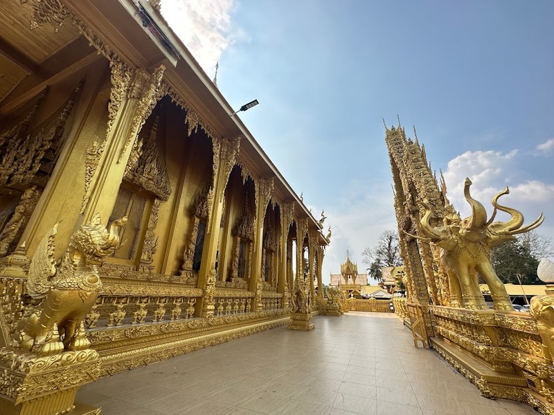 mini murrah farm, minizoo, sea walk, คุ้มวิมานดิน, ฉะเชิงเทรา, ฉะเชิงเทรา 2566, ตลาด 2 จังหวัด, ตลาดคลองสวน, ตลาดน้ำบางคล้า, ตลาดบ้านใหม่, ตลาดบ้านใหม่ 100 ปี, ตลาดบ้านใหม่ เมืองแปดริ้ว, ตลาดเก่าคลองสวน, ตลาดเก่าคลองสวน 100 ปี, ที่เที่ยวฉะเชิงเทรา, ที่เที่ยวฉะเชิงเทรา 2023, ที่เที่ยวฉะเชิงเทรา 2024, ที่เที่ยวฉะเชิงเทรา 2566, ที่เที่ยวฉะเชิงเทรา 2567, ที่เที่ยวแปดริ้ว, น้ำตกฉะเชิงเทรา, น้ำตกบ่อทราย, บ้านบางพุทรา, บ้านสวนเมล่อน, ปั้นดินเหนียวฉะเชิงเทรา, พระมหาเจดีย์สแตนเลส, พระอุโบสถแก้วกลางน้ำ, ฟาร์มนก ฉะเชิงเทรา, มินิมูร่าฟาร์ม, รังนกแลนด์ by นกแปดริ้ว, วัดกลางน้ำ, วัดปากน้ำโจ้โล้, วัดป่าเขาล้อม, วัดพระพิฆเนศองค์ใหญ่, วัดวีระโชติธรรมาราม, วัดสมานรัตนาราม, วัดหงษ์ทอง, วัดหลวงพ่อโสธร, วัดหัวสวน, วัดโพรงอากาศ, วัดโสธรวรารามวรวิหาร, สวนปาล์มฟาร์มนก, หลวงพ่อพันปีศรีตะเคียนทอง, หลวงพ่อพุทธโสธร, หลวงพ่อโสธร, องค์พระพิฆเนศปางนอนเสวยสุข, อ่างเก็บน้ำคลองสียัด, อ่างเก็บน้ำเขื่อนระบม, อ่างเก็บน้ำเขื่อนระบมทะเลน้ำจืด, อุโบสถสีทอง, อุโบสถสแตนเลส, ฮอลลีวูดบ้านนา บ้านบางพุทรา, เขื่อนคลองสียัด, เที่ยวฉะเชิงเทรา, เที่ยวฉะเชิงเทรา 2023, เที่ยวฉะเชิงเทรา 2024, เที่ยวฉะเชิงเทรา 2567, เที่ยวแปดริ้ว, แปดริ้ว, top 20+ ที่เที่ยวฉะเชิงเทรา [กรกฎาคม 2024] เที่ยววัด ชมธรรมชาติ เดินตลาด เมืองแปดริ้ว