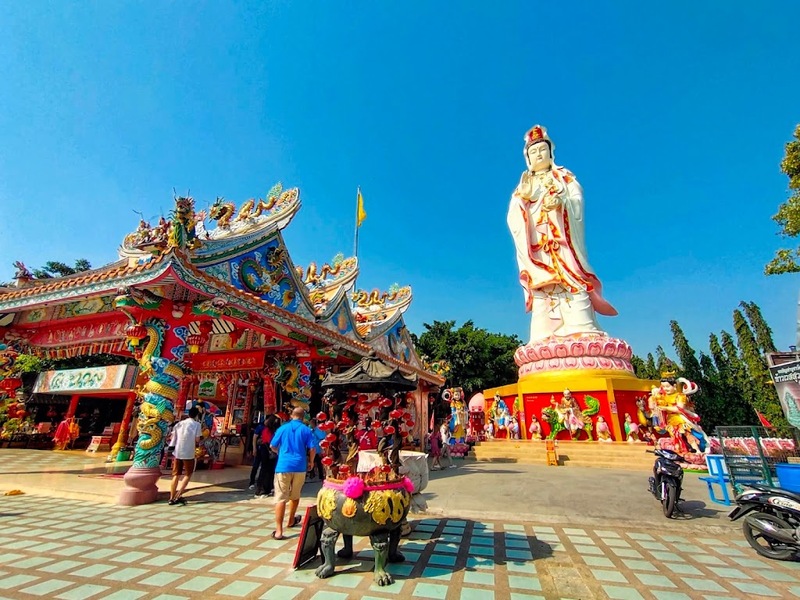 mini murrah farm, minizoo, sea walk, คุ้มวิมานดิน, ฉะเชิงเทรา, ฉะเชิงเทรา 2566, ตลาด 2 จังหวัด, ตลาดคลองสวน, ตลาดน้ำบางคล้า, ตลาดบ้านใหม่, ตลาดบ้านใหม่ 100 ปี, ตลาดบ้านใหม่ เมืองแปดริ้ว, ตลาดเก่าคลองสวน, ตลาดเก่าคลองสวน 100 ปี, ที่เที่ยวฉะเชิงเทรา, ที่เที่ยวฉะเชิงเทรา 2023, ที่เที่ยวฉะเชิงเทรา 2024, ที่เที่ยวฉะเชิงเทรา 2566, ที่เที่ยวฉะเชิงเทรา 2567, ที่เที่ยวแปดริ้ว, น้ำตกฉะเชิงเทรา, น้ำตกบ่อทราย, บ้านบางพุทรา, บ้านสวนเมล่อน, ปั้นดินเหนียวฉะเชิงเทรา, พระมหาเจดีย์สแตนเลส, พระอุโบสถแก้วกลางน้ำ, ฟาร์มนก ฉะเชิงเทรา, มินิมูร่าฟาร์ม, รังนกแลนด์ by นกแปดริ้ว, วัดกลางน้ำ, วัดปากน้ำโจ้โล้, วัดป่าเขาล้อม, วัดพระพิฆเนศองค์ใหญ่, วัดวีระโชติธรรมาราม, วัดสมานรัตนาราม, วัดหงษ์ทอง, วัดหลวงพ่อโสธร, วัดหัวสวน, วัดโพรงอากาศ, วัดโสธรวรารามวรวิหาร, สวนปาล์มฟาร์มนก, หลวงพ่อพันปีศรีตะเคียนทอง, หลวงพ่อพุทธโสธร, หลวงพ่อโสธร, องค์พระพิฆเนศปางนอนเสวยสุข, อ่างเก็บน้ำคลองสียัด, อ่างเก็บน้ำเขื่อนระบม, อ่างเก็บน้ำเขื่อนระบมทะเลน้ำจืด, อุโบสถสีทอง, อุโบสถสแตนเลส, ฮอลลีวูดบ้านนา บ้านบางพุทรา, เขื่อนคลองสียัด, เที่ยวฉะเชิงเทรา, เที่ยวฉะเชิงเทรา 2023, เที่ยวฉะเชิงเทรา 2024, เที่ยวฉะเชิงเทรา 2567, เที่ยวแปดริ้ว, แปดริ้ว, top 20+ ที่เที่ยวฉะเชิงเทรา [กรกฎาคม 2024] เที่ยววัด ชมธรรมชาติ เดินตลาด เมืองแปดริ้ว