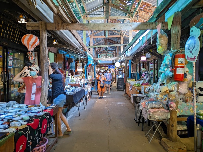 mini murrah farm, minizoo, sea walk, คุ้มวิมานดิน, ฉะเชิงเทรา, ฉะเชิงเทรา 2566, ตลาด 2 จังหวัด, ตลาดคลองสวน, ตลาดน้ำบางคล้า, ตลาดบ้านใหม่, ตลาดบ้านใหม่ 100 ปี, ตลาดบ้านใหม่ เมืองแปดริ้ว, ตลาดเก่าคลองสวน, ตลาดเก่าคลองสวน 100 ปี, ที่เที่ยวฉะเชิงเทรา, ที่เที่ยวฉะเชิงเทรา 2023, ที่เที่ยวฉะเชิงเทรา 2024, ที่เที่ยวฉะเชิงเทรา 2566, ที่เที่ยวฉะเชิงเทรา 2567, ที่เที่ยวแปดริ้ว, น้ำตกฉะเชิงเทรา, น้ำตกบ่อทราย, บ้านบางพุทรา, บ้านสวนเมล่อน, ปั้นดินเหนียวฉะเชิงเทรา, พระมหาเจดีย์สแตนเลส, พระอุโบสถแก้วกลางน้ำ, ฟาร์มนก ฉะเชิงเทรา, มินิมูร่าฟาร์ม, รังนกแลนด์ by นกแปดริ้ว, วัดกลางน้ำ, วัดปากน้ำโจ้โล้, วัดป่าเขาล้อม, วัดพระพิฆเนศองค์ใหญ่, วัดวีระโชติธรรมาราม, วัดสมานรัตนาราม, วัดหงษ์ทอง, วัดหลวงพ่อโสธร, วัดหัวสวน, วัดโพรงอากาศ, วัดโสธรวรารามวรวิหาร, สวนปาล์มฟาร์มนก, หลวงพ่อพันปีศรีตะเคียนทอง, หลวงพ่อพุทธโสธร, หลวงพ่อโสธร, องค์พระพิฆเนศปางนอนเสวยสุข, อ่างเก็บน้ำคลองสียัด, อ่างเก็บน้ำเขื่อนระบม, อ่างเก็บน้ำเขื่อนระบมทะเลน้ำจืด, อุโบสถสีทอง, อุโบสถสแตนเลส, ฮอลลีวูดบ้านนา บ้านบางพุทรา, เขื่อนคลองสียัด, เที่ยวฉะเชิงเทรา, เที่ยวฉะเชิงเทรา 2023, เที่ยวฉะเชิงเทรา 2024, เที่ยวฉะเชิงเทรา 2567, เที่ยวแปดริ้ว, แปดริ้ว, top 20+ ที่เที่ยวฉะเชิงเทรา [กรกฎาคม 2024] เที่ยววัด ชมธรรมชาติ เดินตลาด เมืองแปดริ้ว